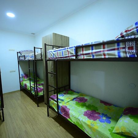 Hostel 17 Only For Men Tbilisi Zewnętrze zdjęcie